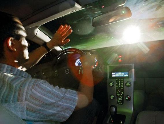 возможна потеря водительских прав за использование ксеноновых ламп в фарах