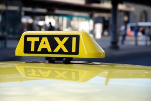 Как получить права на такси и сколько это стоит