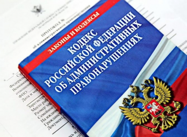 можно помыть машину во дворе многоквартирного дома без химии
