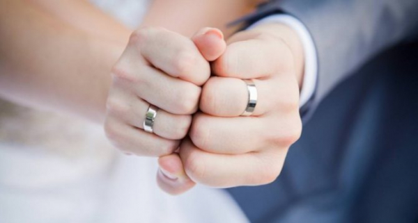 Совет экстрасенса Мехди: обручальное кольцо после развода.