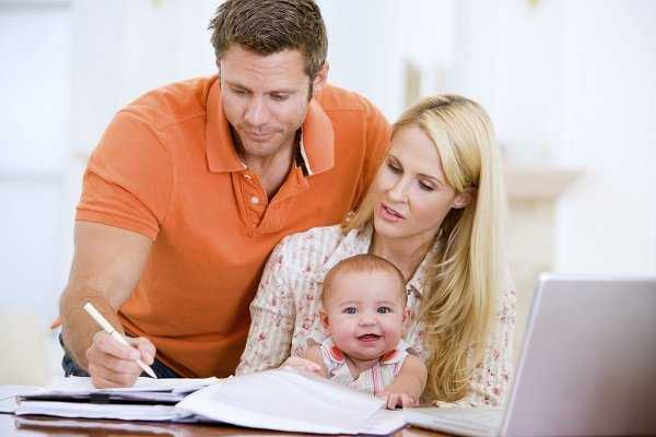 Временная регистрация ребенка: как оформляется и какие риски для домовладельца?