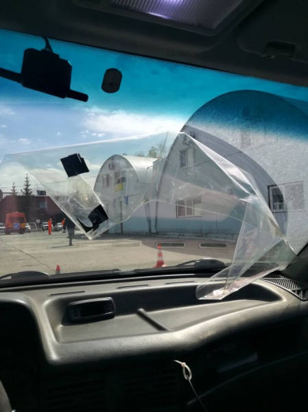 Виды атермической пленки в автомобилях. Разрешена ли атермальная тонировка лобового стекла?