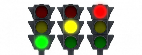 Мигающий зеленый сигнал светофора: можно ли ездить и когда за это могут оштрафовать?