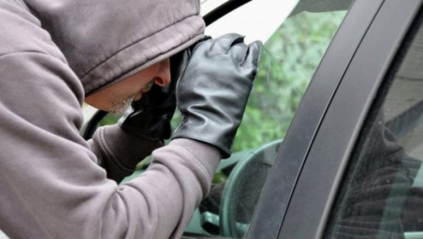 Разница и отличия кражи, грабежа и угона автомобиля по УК РФ